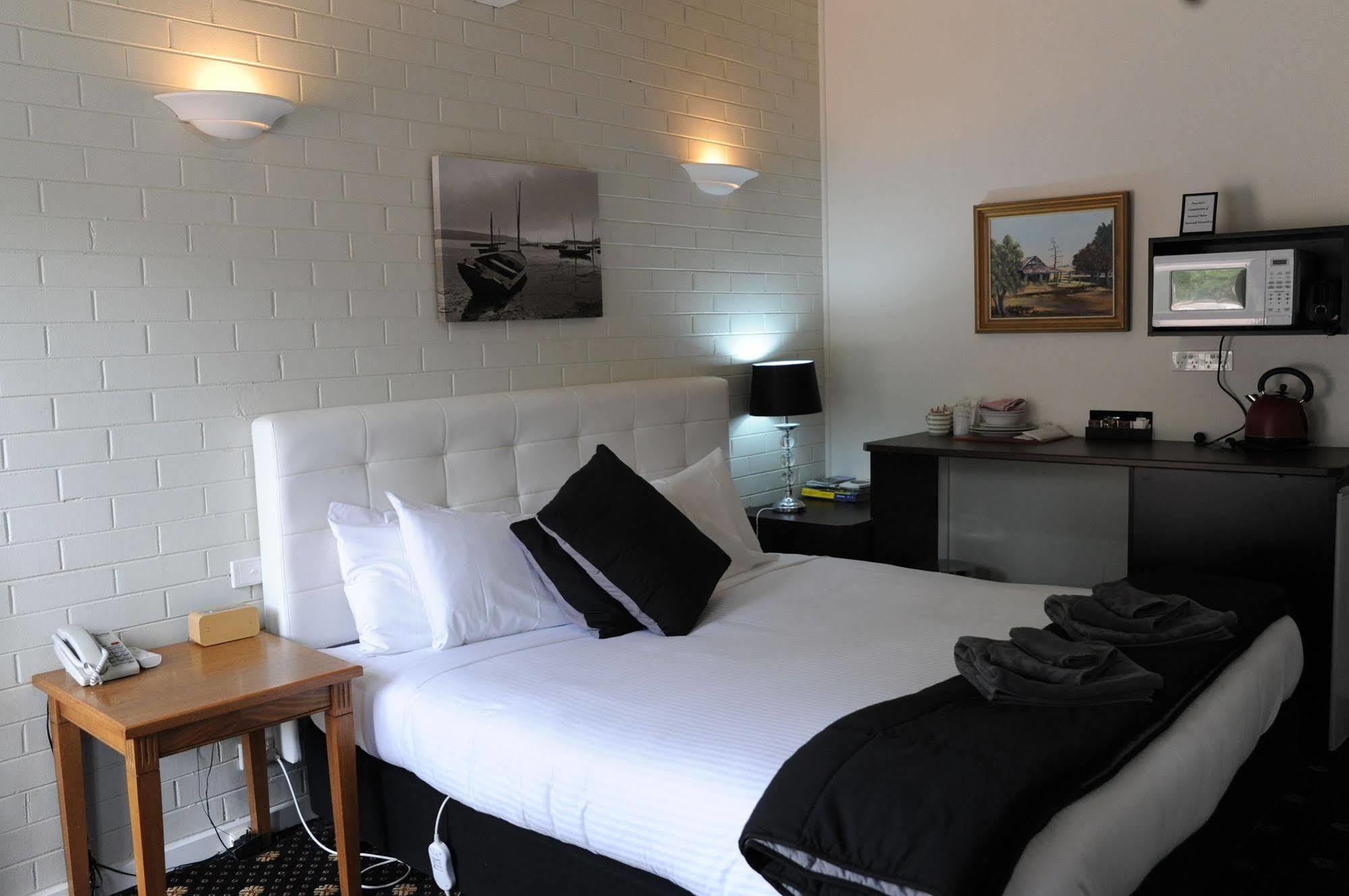 Norwood House Motel & Receptions Mornington Exteriér fotografie